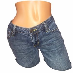 Bullhead Medium Wash Venice Skinny Jeans 7 Short